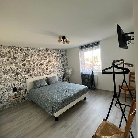 Le Sejour Qu'On M Hotel Le Cateau-Cambresis Bagian luar foto